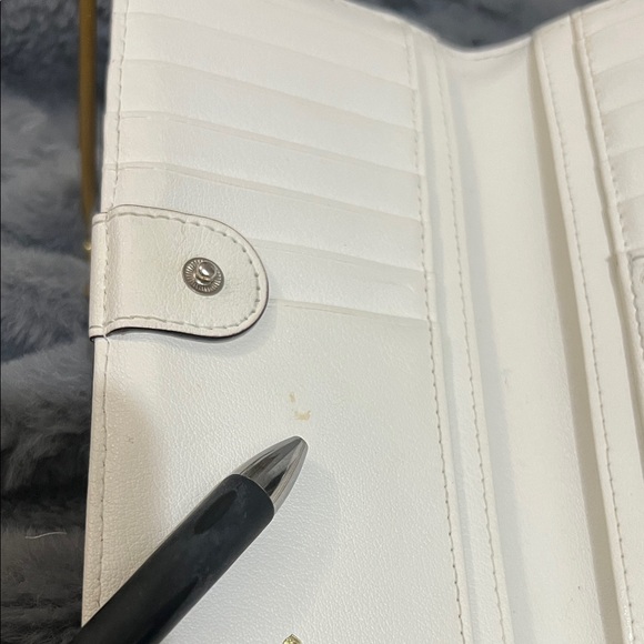 Kate Spade 🌺 HOST PICK 🌺 Ice Cream Print Wallet - White and Pink | GUC - Picture 7 of 7